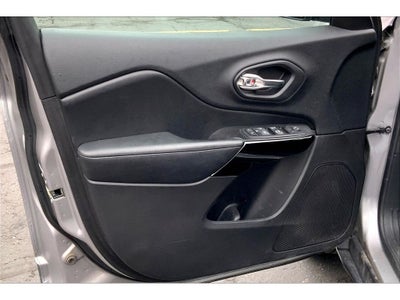 2020 Jeep Cherokee Altitude