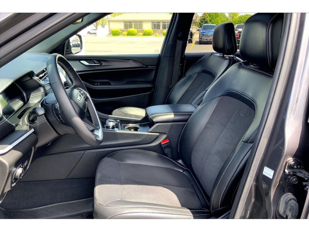 2024 Jeep Grand Cherokee L Altitude X
