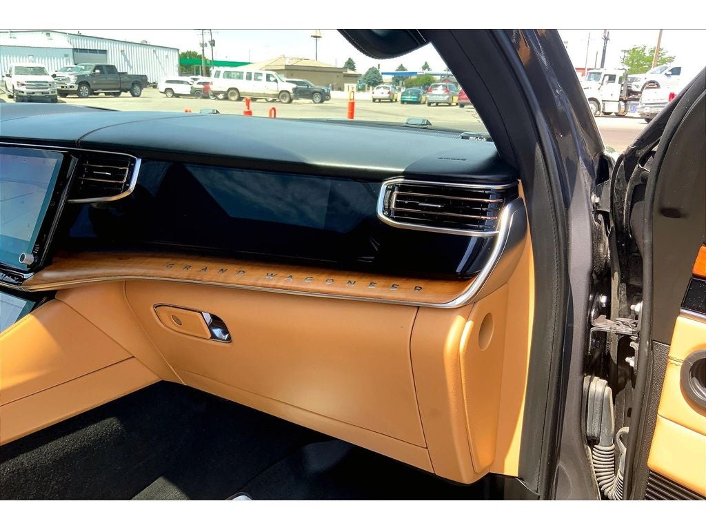 2023 Jeep Grand Wagoneer L Series III