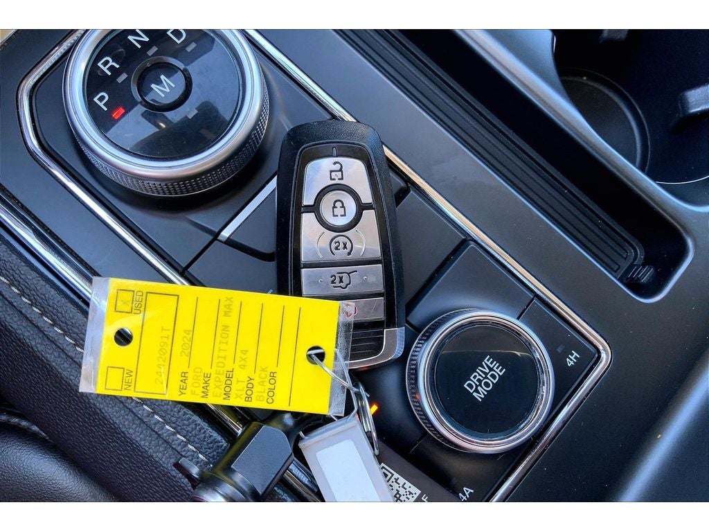 2024 Ford Expedition MAX XLT