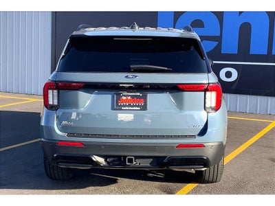2025 Ford Explorer ST-Line