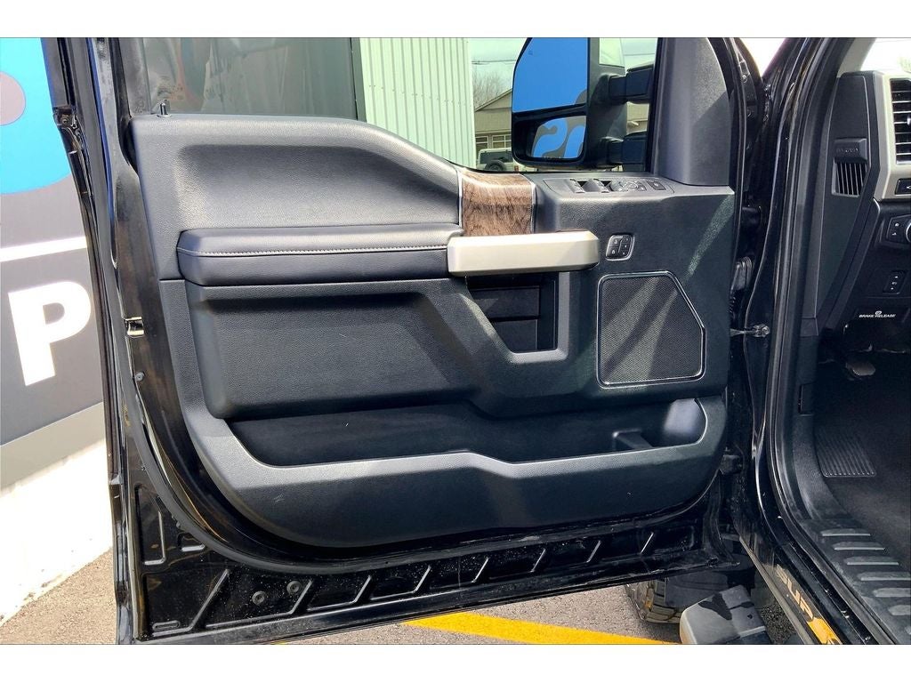 2019 Ford F-250 Super Duty LARIAT