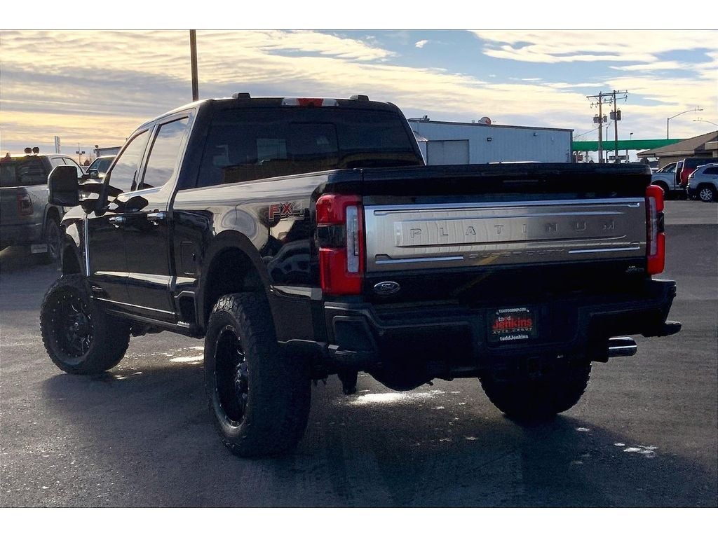 2024 Ford F-350 Super Duty Platinum