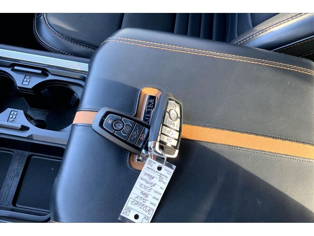 2024 Ford F-350 Super Duty Platinum