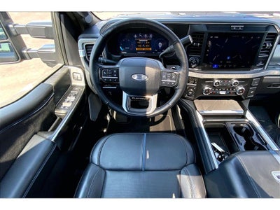 2025 Ford F-350 Super Duty Platinum