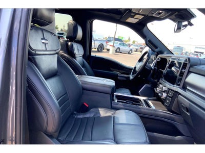 2025 Ford F-350 Super Duty Platinum