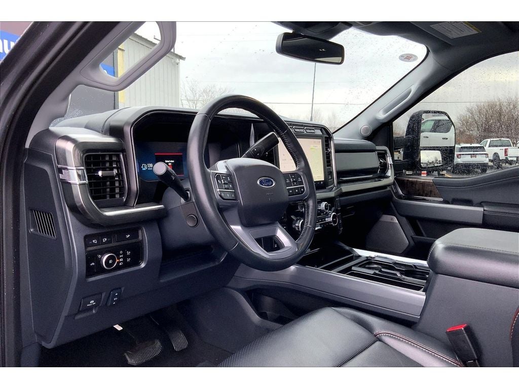 2024 Ford F-350 Super Duty LARIAT