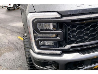2024 Ford F-350 Super Duty LARIAT