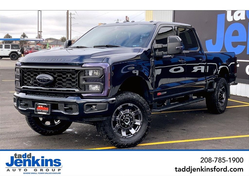 2024 Ford F-350 Super Duty LARIAT
