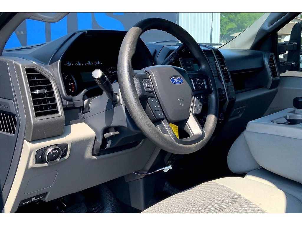 2022 Ford F-350 Super Duty XL