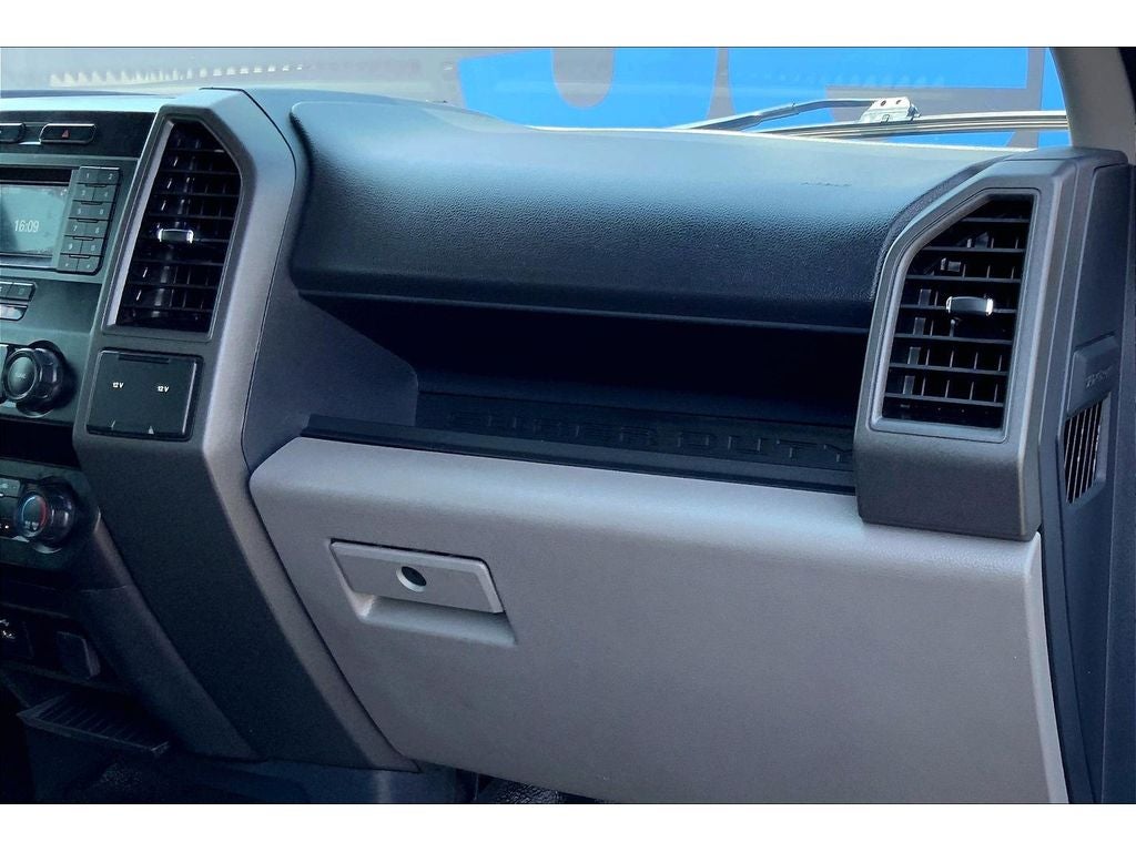 2022 Ford F-350 Super Duty XL