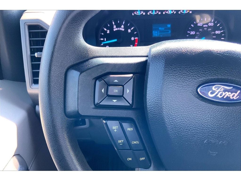 2022 Ford F-350 Super Duty XL