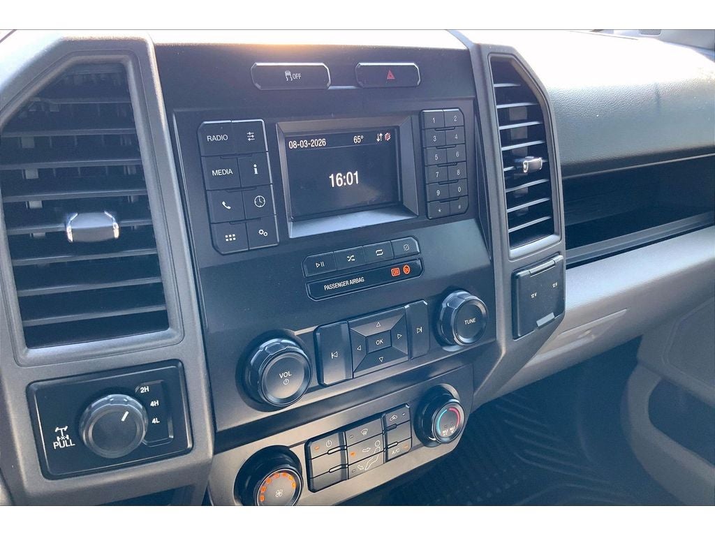 2022 Ford F-350 Super Duty XL
