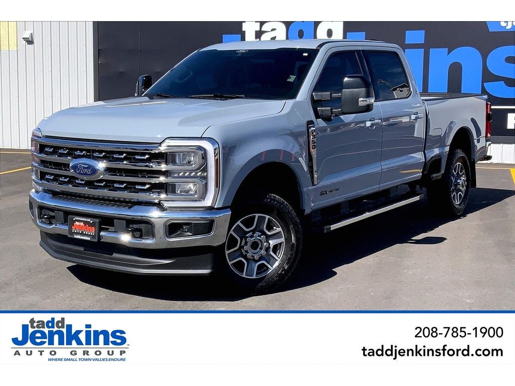 2025 Ford F-350 Super Duty LARIAT