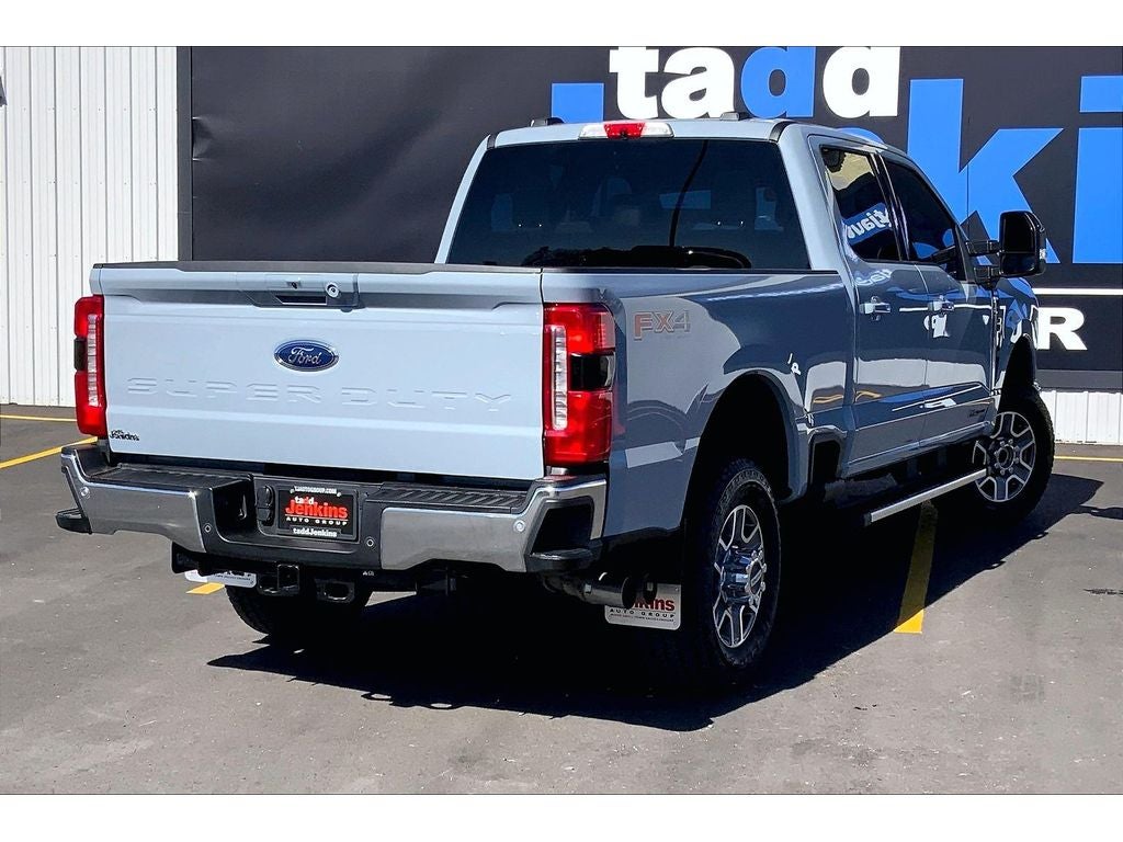 2025 Ford F-350 Super Duty LARIAT