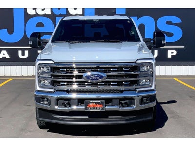 2025 Ford F-350 Super Duty LARIAT