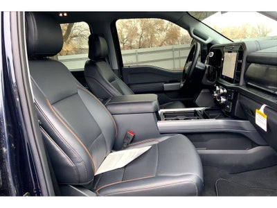 2025 Ford F-350 Super Duty LARIAT