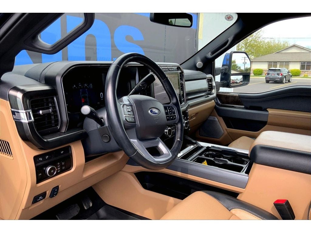 2024 Ford F-350 Super Duty LARIAT