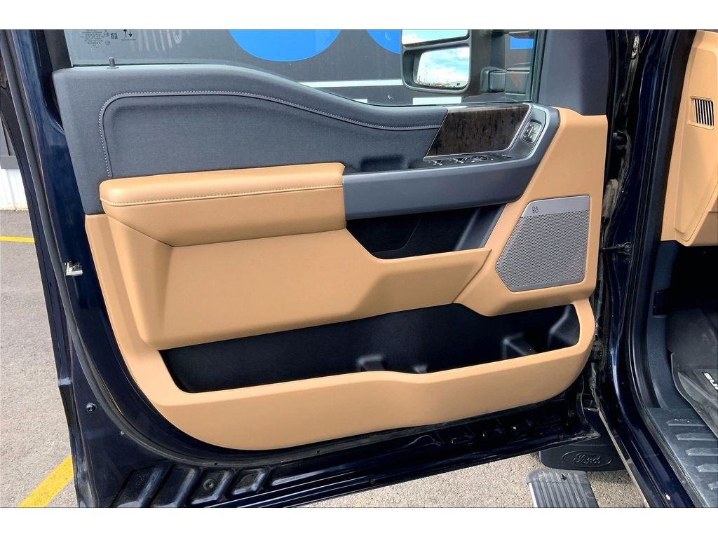 2024 Ford F-350 Super Duty LARIAT
