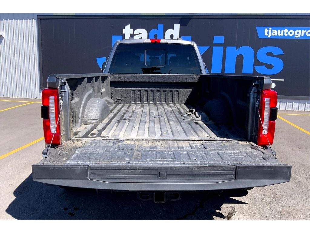 2023 Ford F-450 LARIAT