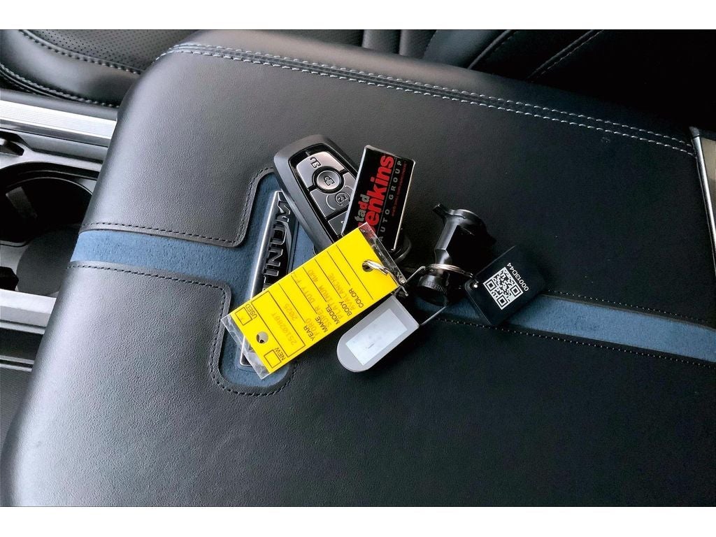 2025 Ford F-450 Platinum