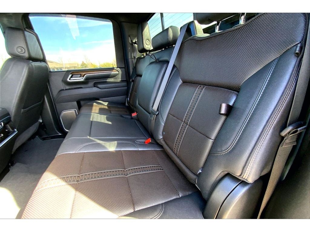 2026 Chevrolet Silverado 3500 High Country