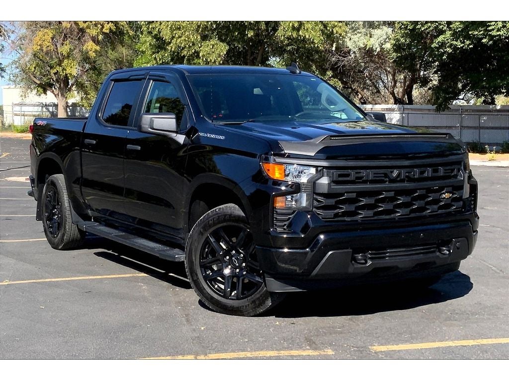 2023 Chevrolet Silverado 1500 Custom