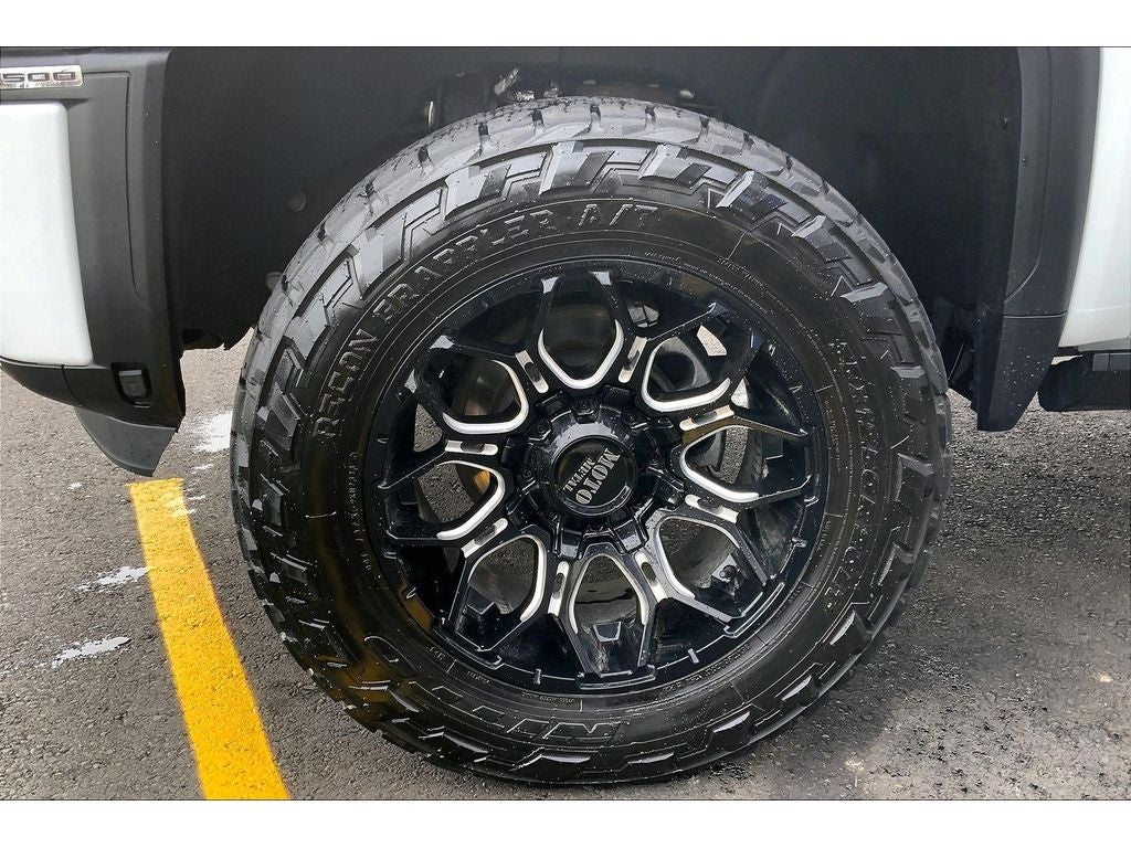 2024 GMC Sierra 2500 AT4