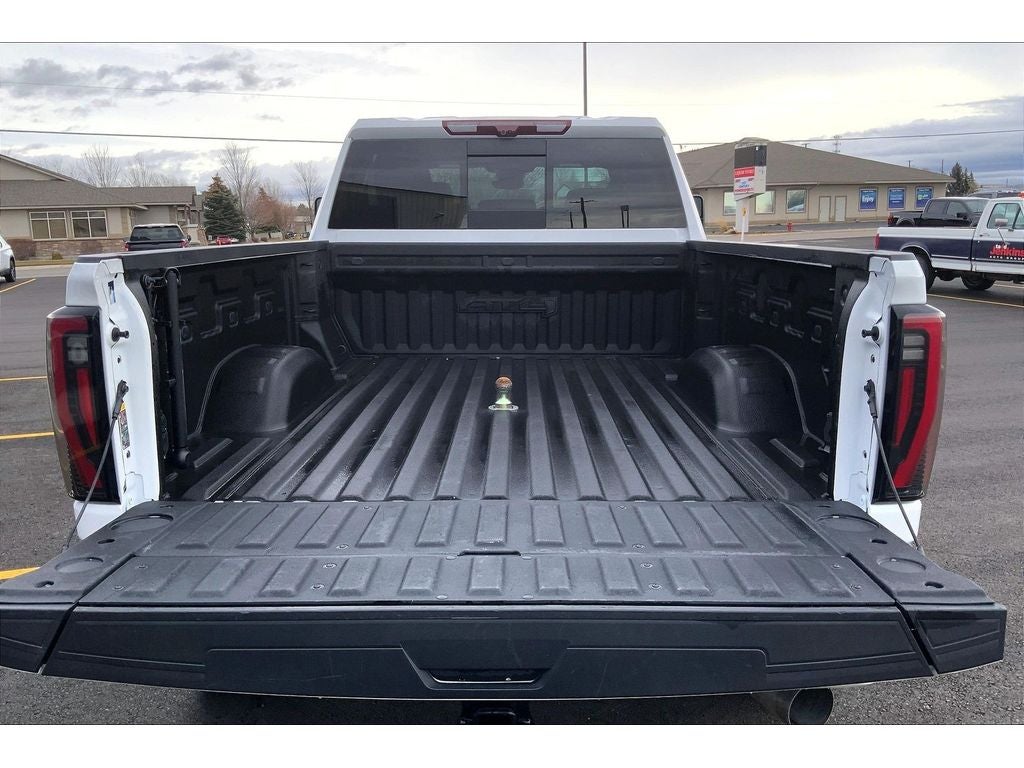 2024 GMC Sierra 2500 AT4
