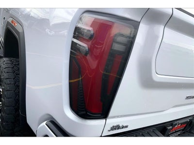 2024 GMC Sierra 2500 AT4