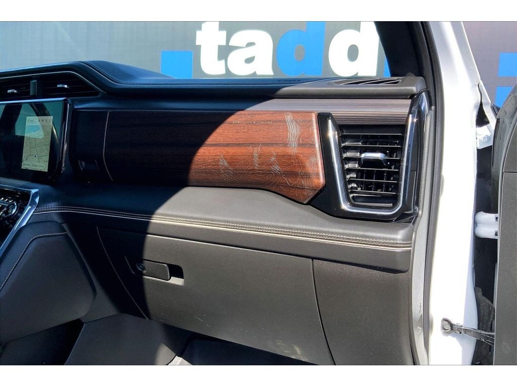 2024 GMC Sierra 3500 Denali Ultimate