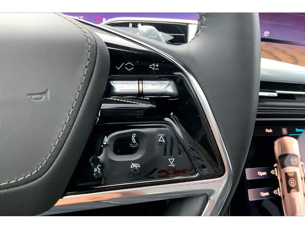 2025 Cadillac Escalade 4WD Sport Platinum