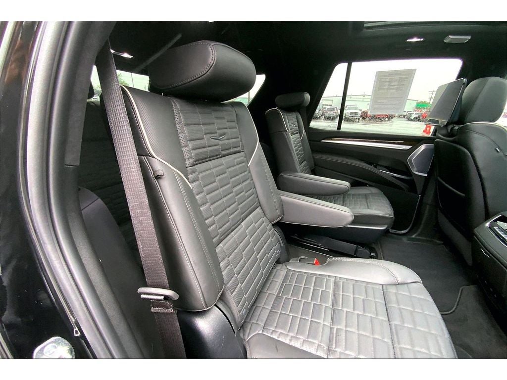 2025 Cadillac Escalade 4WD Sport Platinum