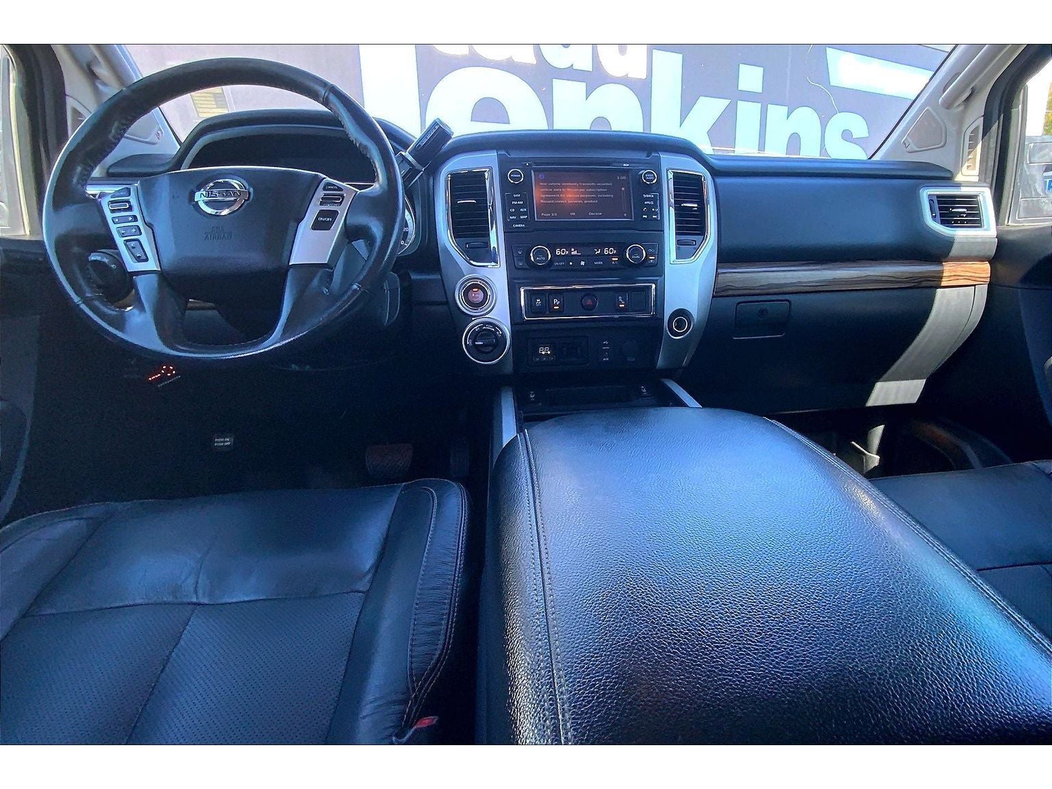 2016 Nissan Titan XD SL