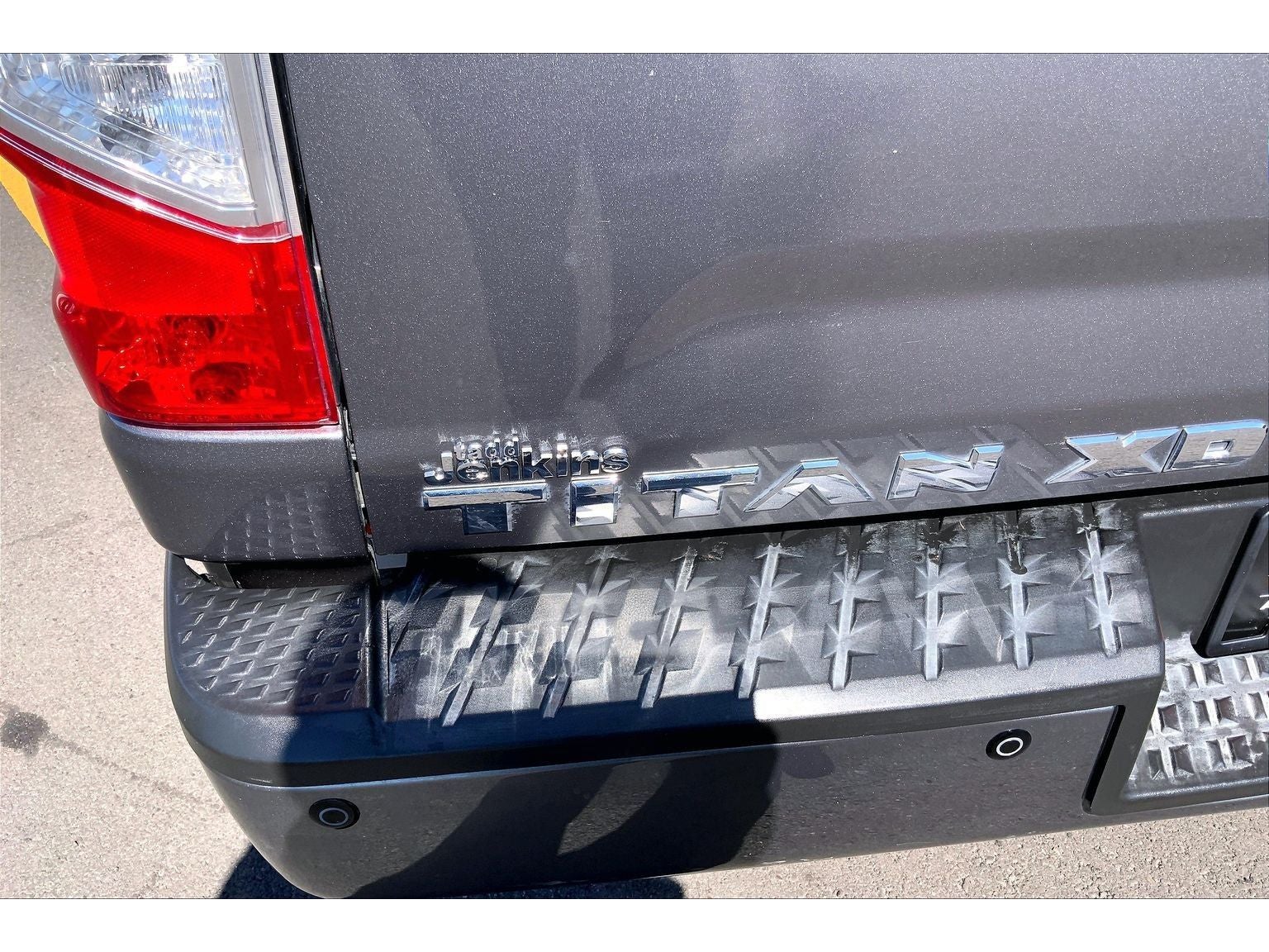 2016 Nissan Titan XD SL