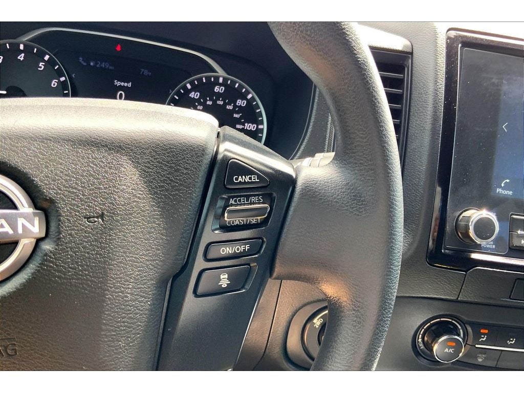 2022 Nissan Frontier S
