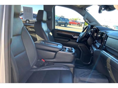 2025 Chevrolet Silverado 3500 LT