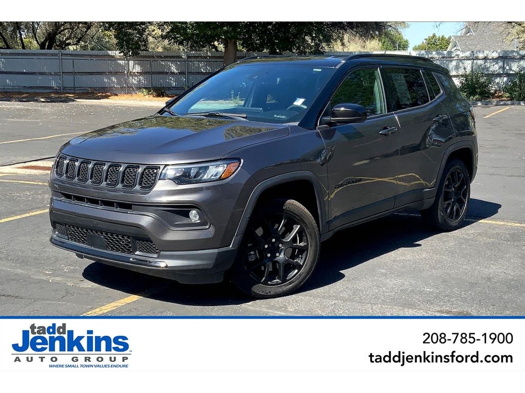 2023 Jeep Compass Altitude