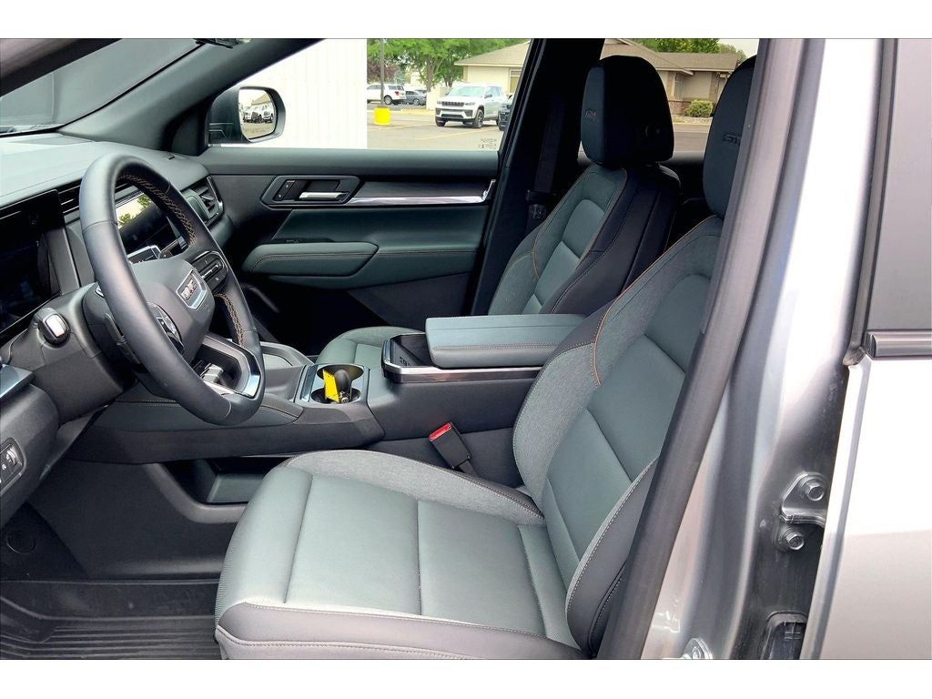 2026 GMC Terrain AWD AT4