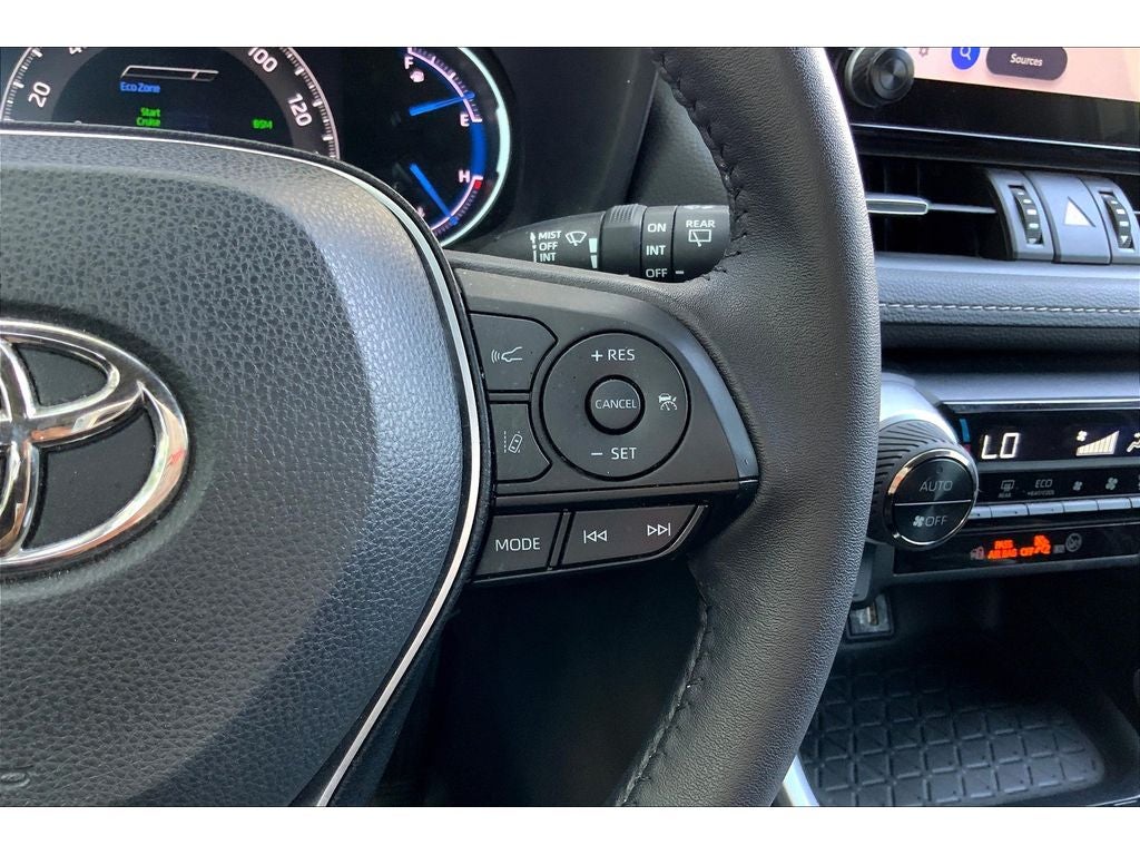 2023 Toyota RAV4 Hybrid Hybrid XLE Premium