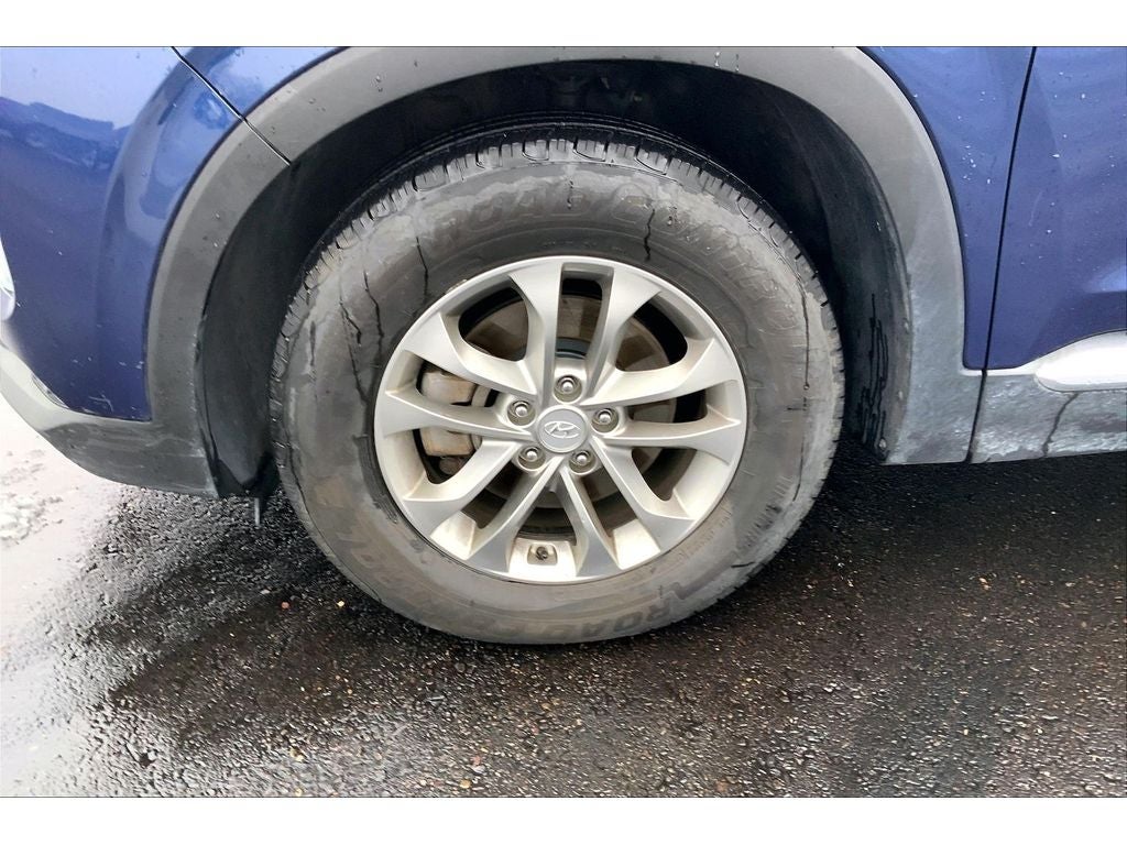 2020 Hyundai Santa Fe SE