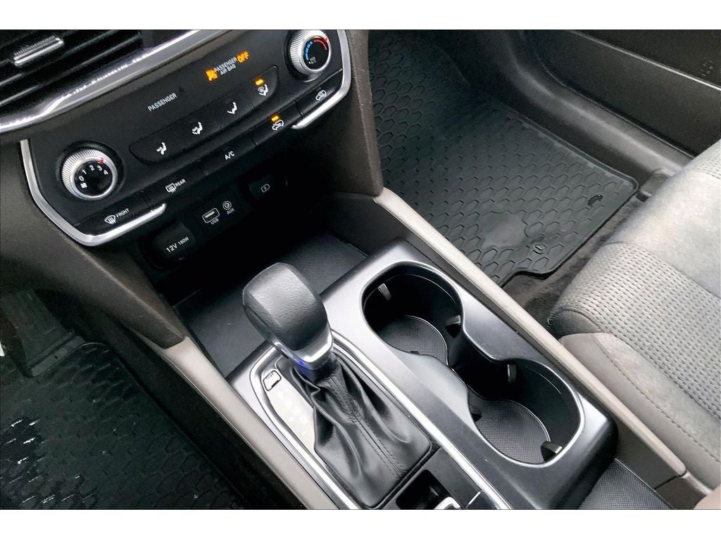 2020 Hyundai Santa Fe SE