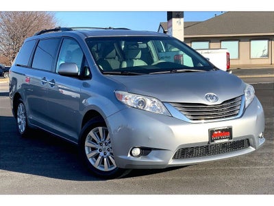 2013 Toyota Sienna XLE