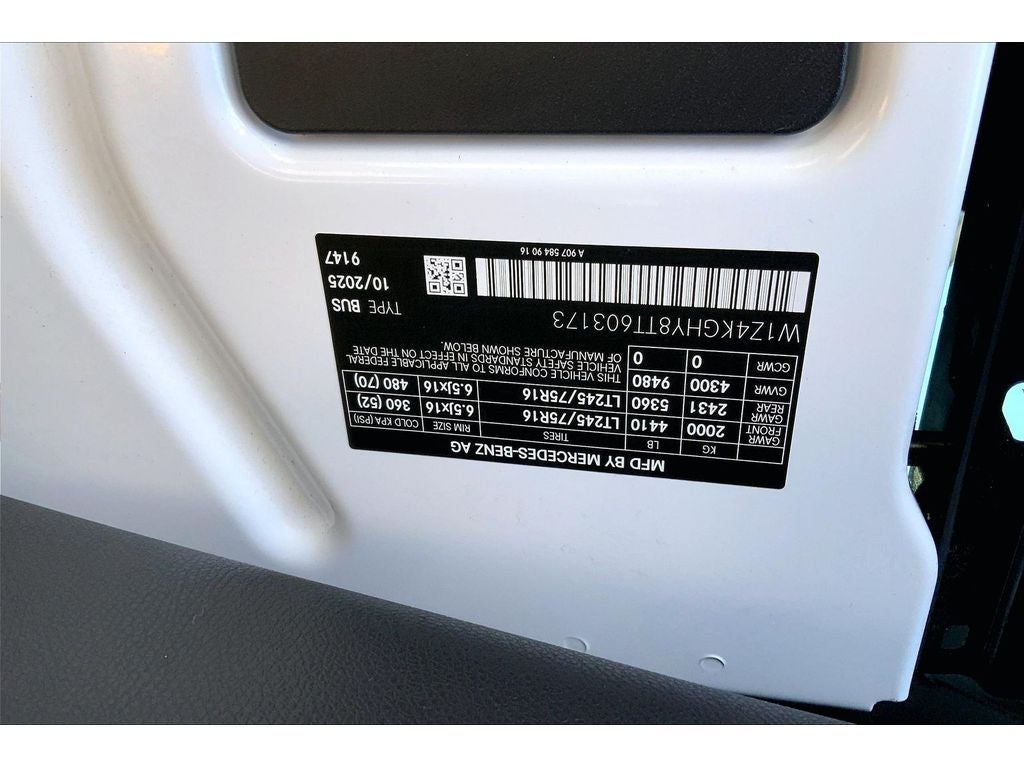 2026 Mercedes-Benz Sprinter 2500 High Roof 4-Cyl Diesel