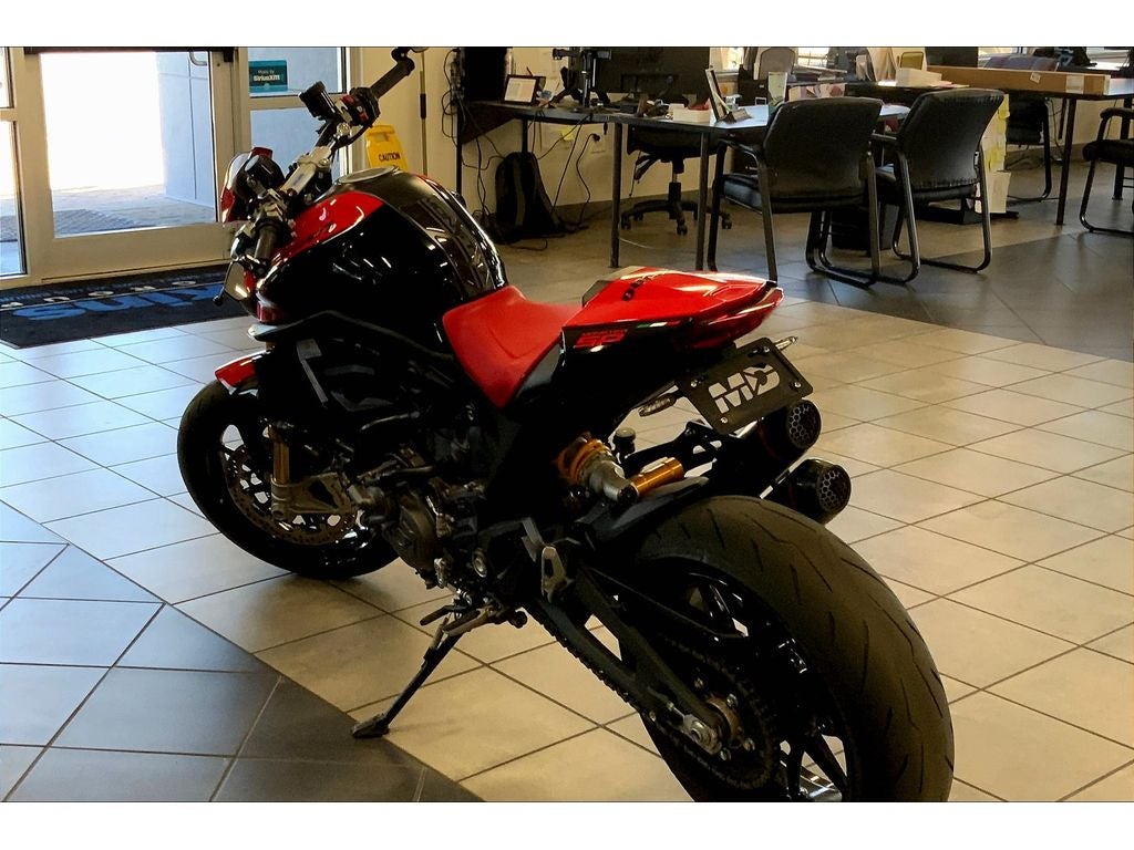 2023 Ducati Monster Plus SP