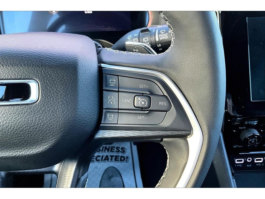 2024 Jeep Grand Cherokee L Altitude