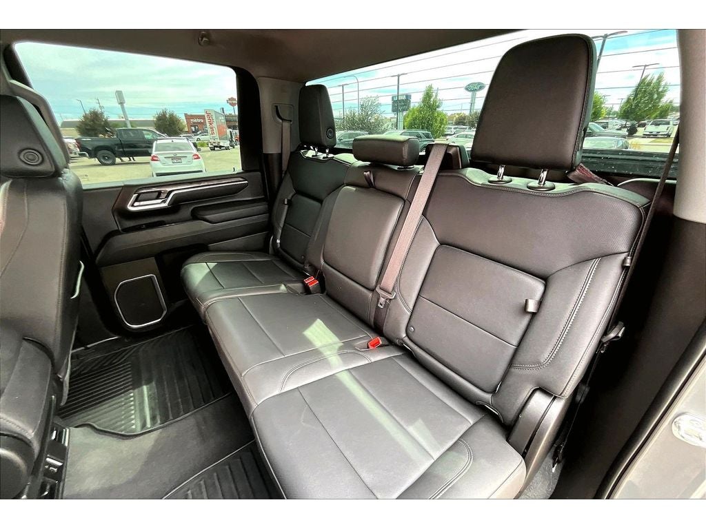 2025 Chevrolet Silverado LTZ