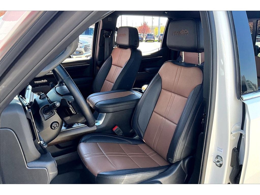2024 Chevrolet Silverado High Country