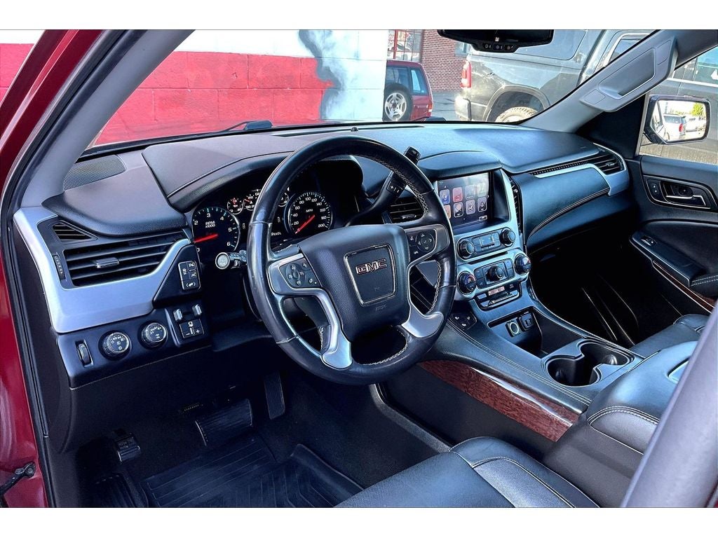 2017 GMC Yukon SLT