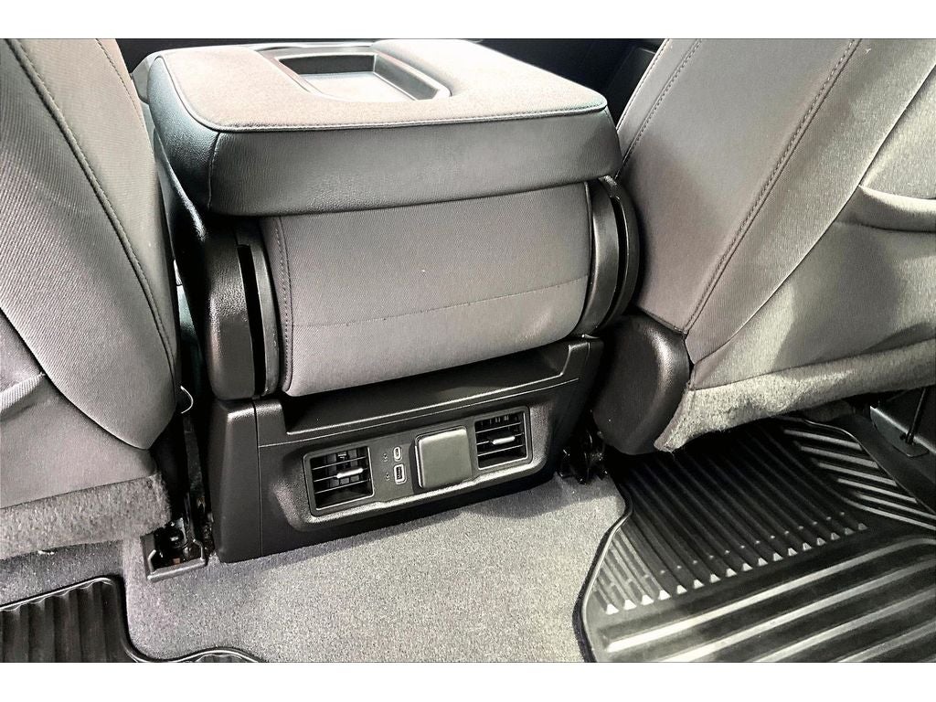 2023 Chevrolet Silverado LT